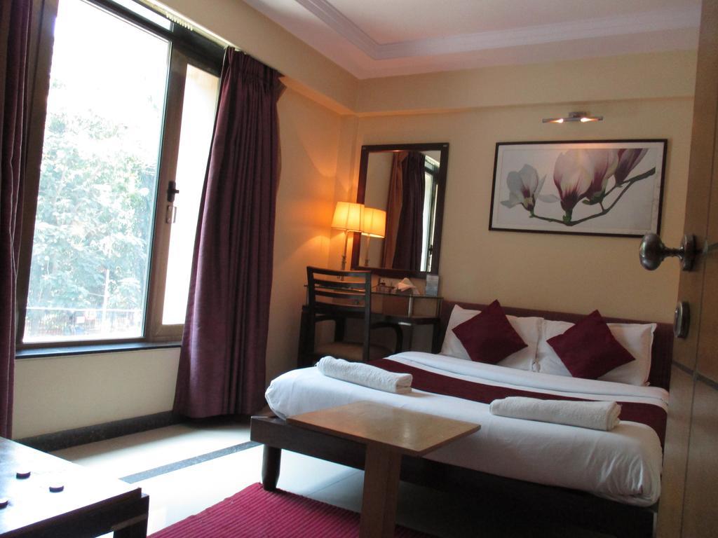 Hotel Sapna Marine Mumbai Exterior photo